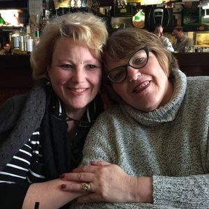 Meet your Posher, Sandy